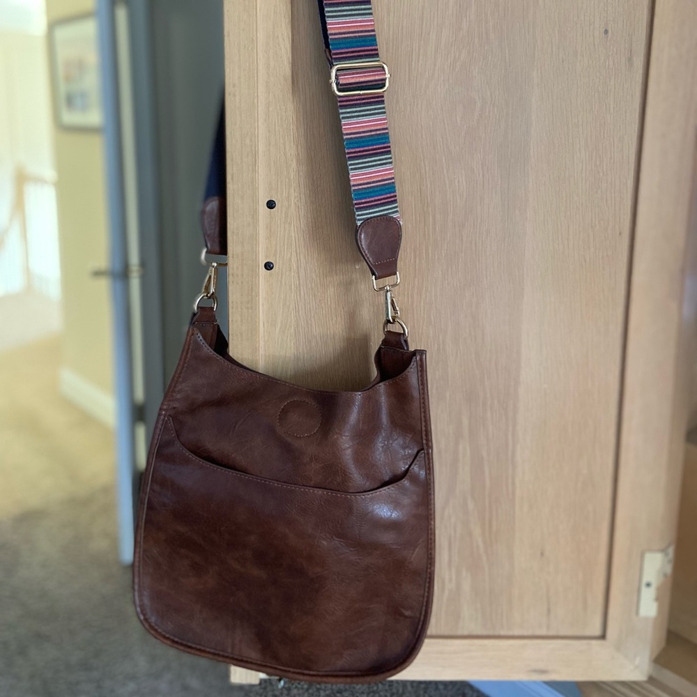 Brown vegan crossbody messenger bag